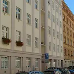 דירה Nice Apartments Prague *